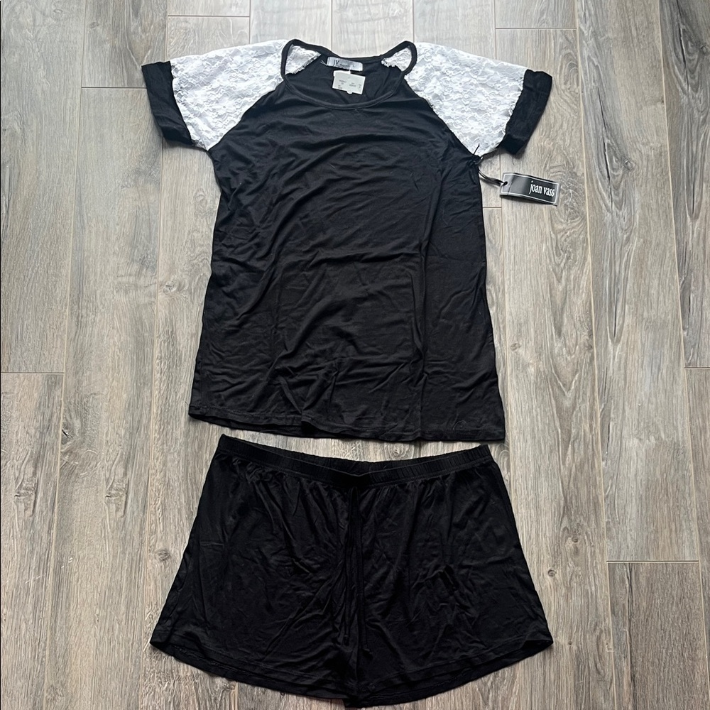 NWT Joan Vass Black and White Lace Sleeve Pajama Set